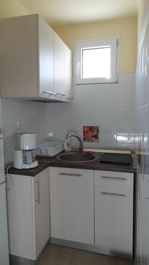 Rozalia Apartman Gyula Exterior foto